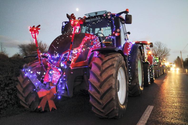 christmas-tractors.jpg