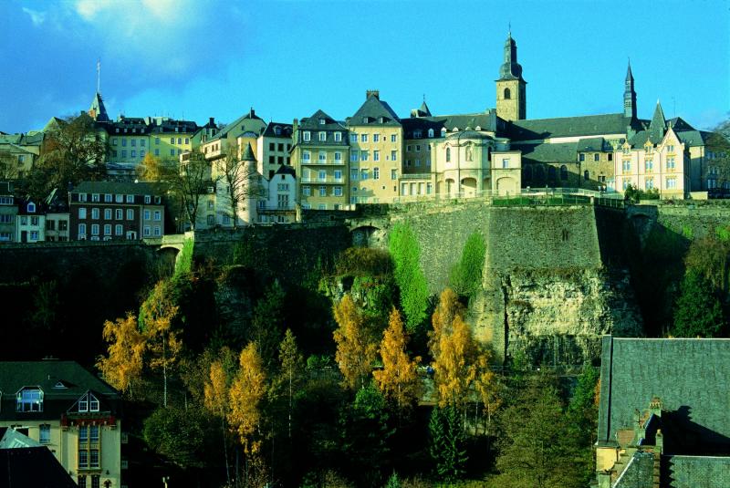luxemburg-altstadtansicht-corniche.jpg