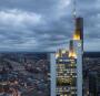 Commerzbank-Chef: „Wir haben stark von der Zinswende profitiert“ - WELT