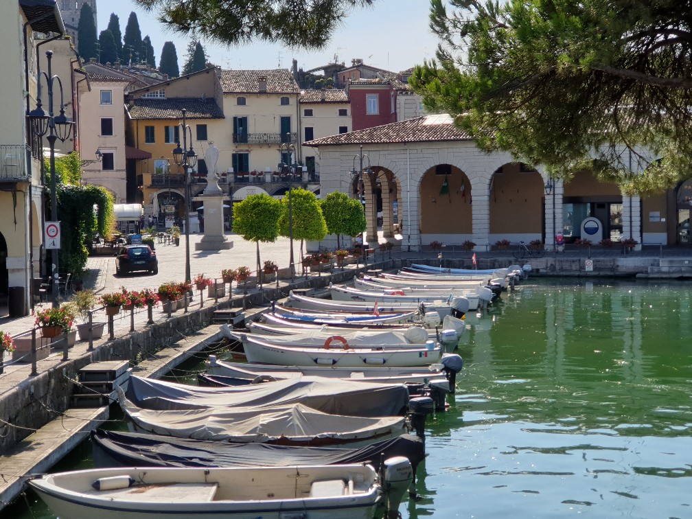 hafen_von_desenzano.jpg