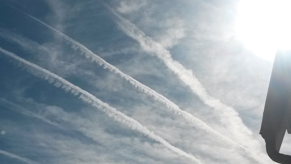 chemtrails.jpg