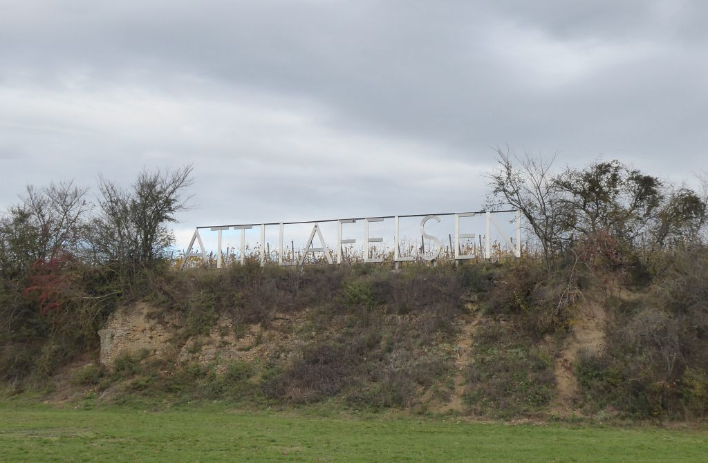 tuniberg1080469.jpg
