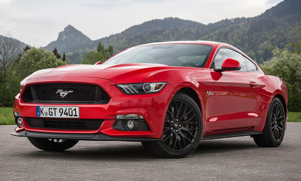 ford-mustang-2015-01.jpg