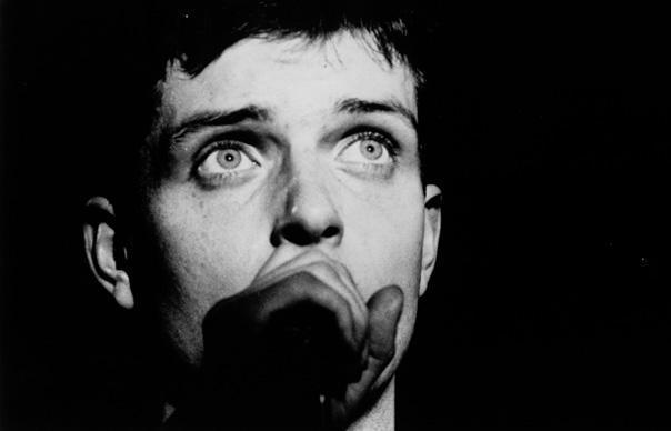 iancurtis170913w-9.jpg