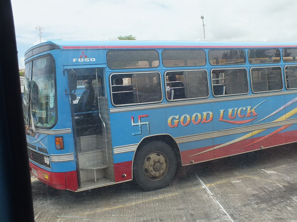 bus-01.jpg