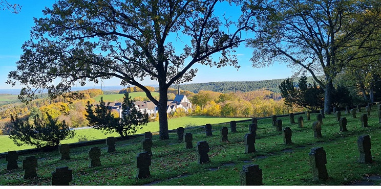 soldatenfriedhof.jpg