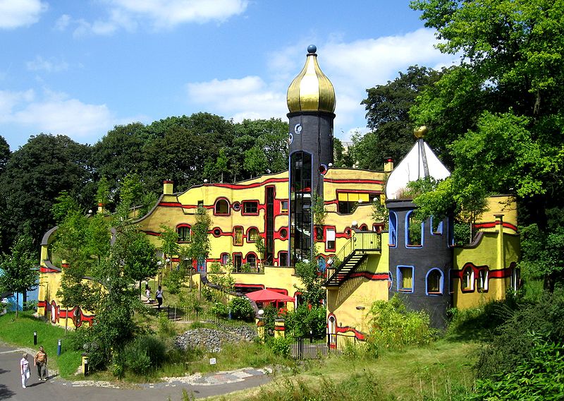 hundertwasserhaus-essen.jpg