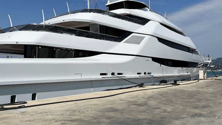 superyacht_amore_vero.jpg