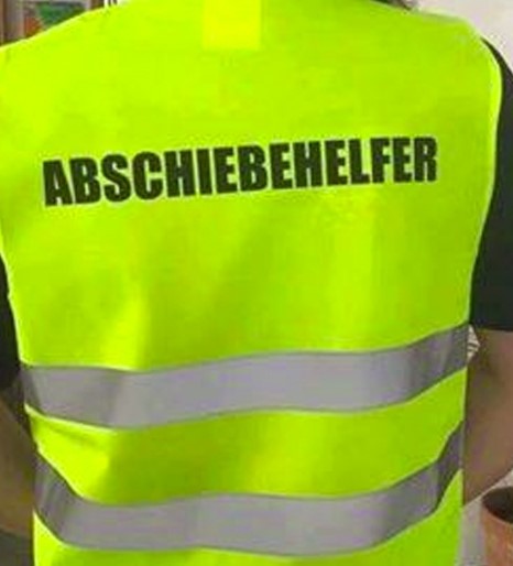 abschiebehelfer.jpg