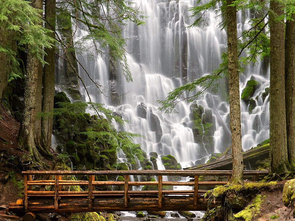 ramona_falls_2c_mount_hood_wilderness_2c_or....jpg