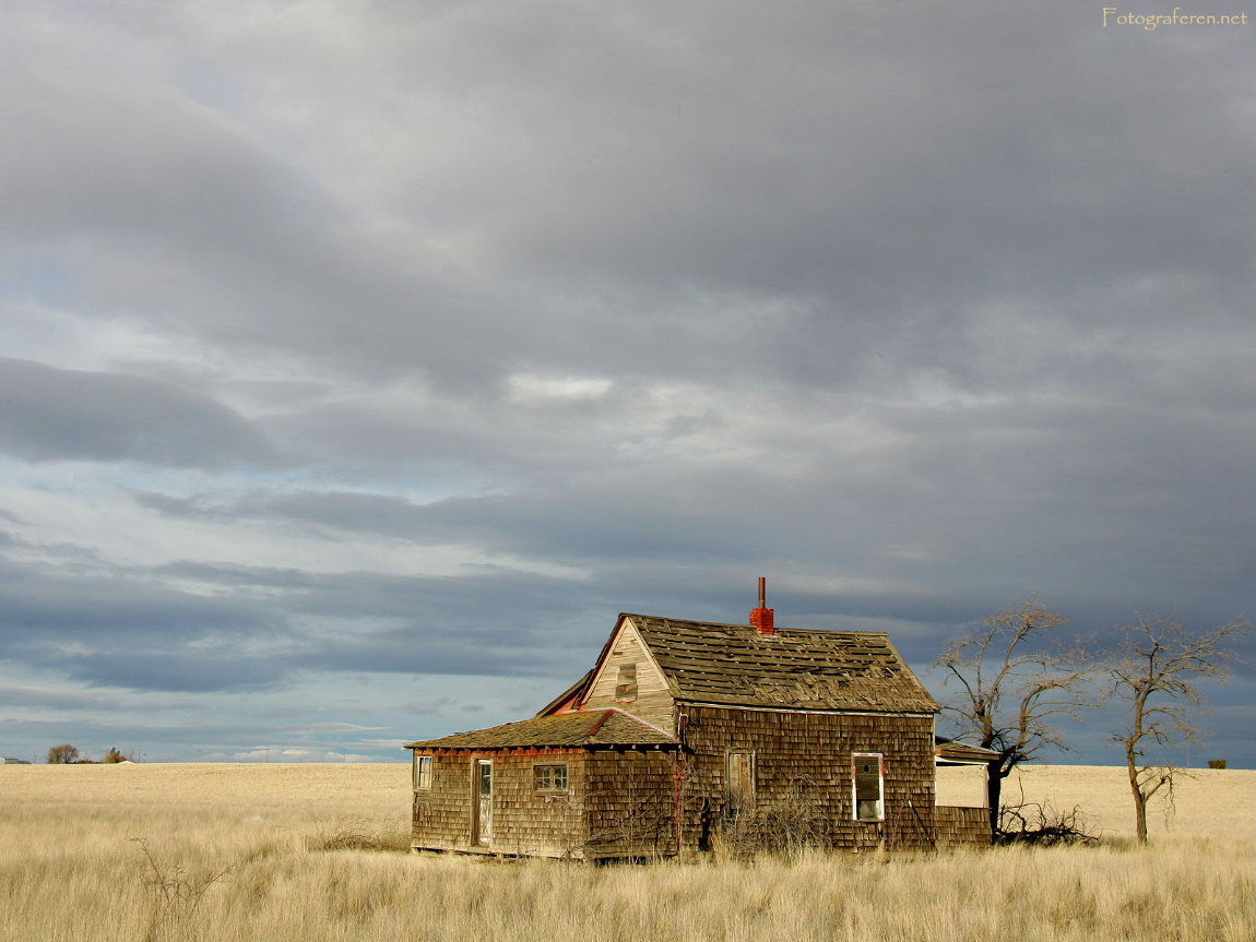 2006-oregon-farmhouse--.jpg