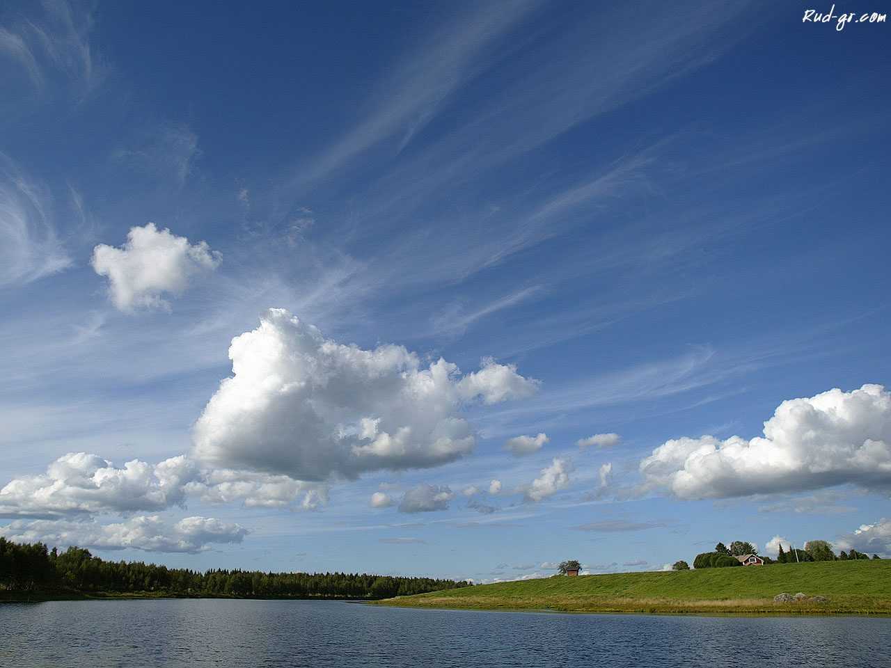 finland_outdoor_blue_green.jpg