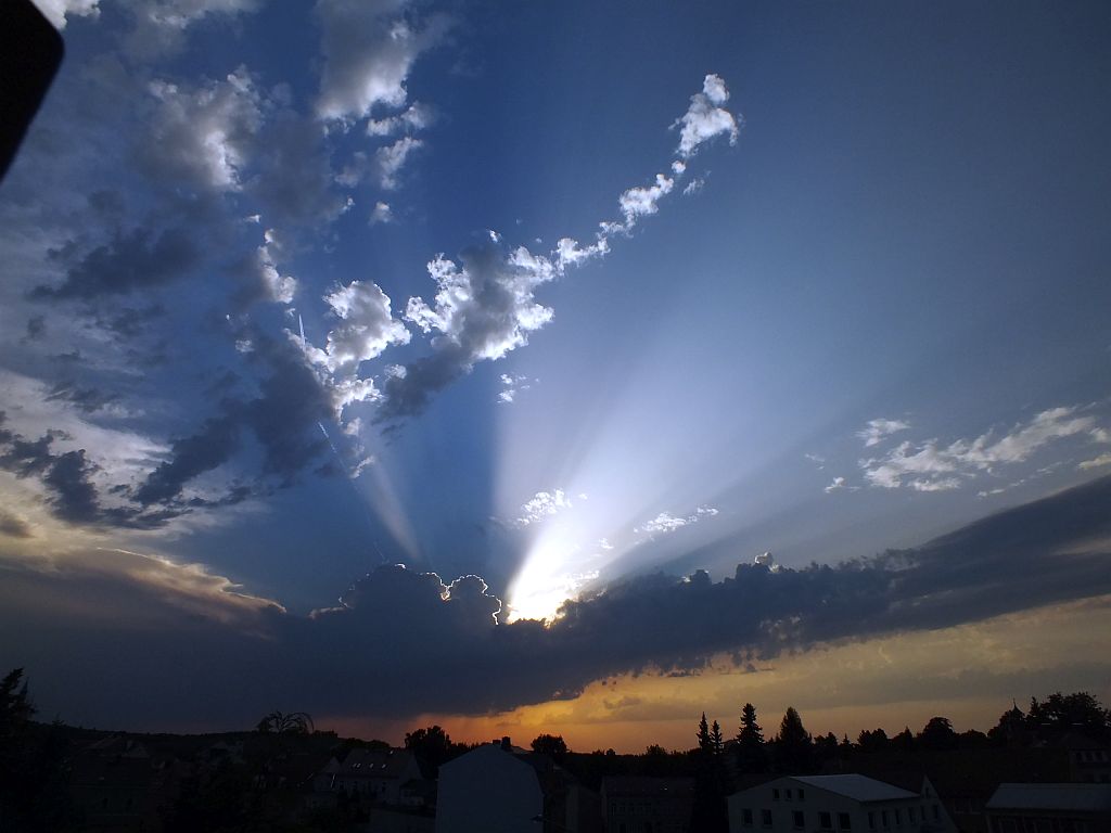 wolken_licht.jpg