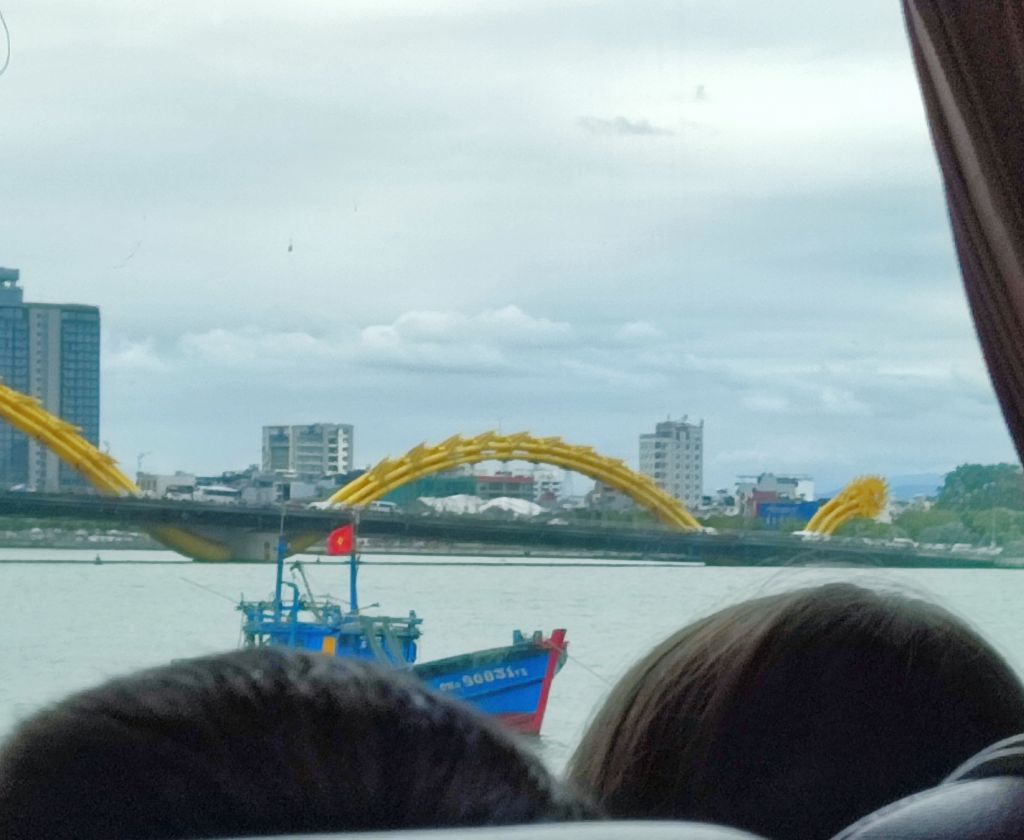 drachenbr__cke_da_nang.jpg