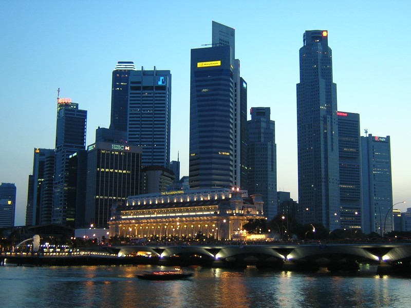 skyline_singapore.jpg