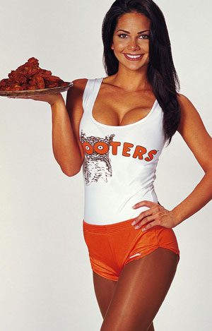 hooters300.jpg