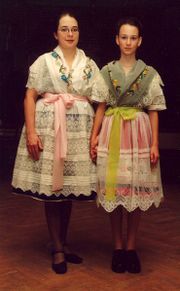 180px-sorbs_national-costume1.jpg