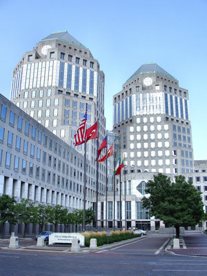 300px-cincinnati-procter-and-gamble-headquarters.jpg