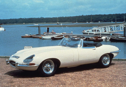 51-jaguar-e-type.jpg