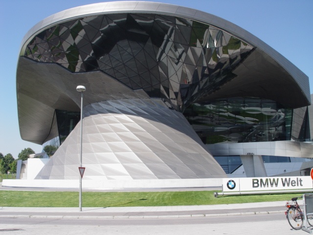 bmw-welt.jpg