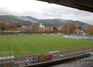 freiburger_fussballplatz.jpg