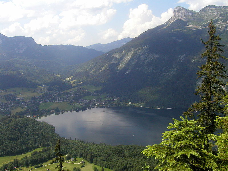 altausseerseeinsalzkammergut.jpg