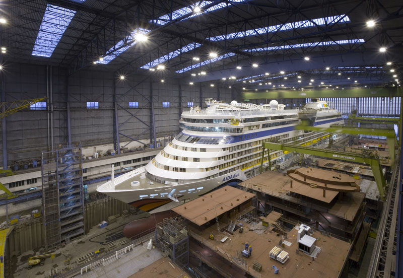 meyerwerft-halle.jpg