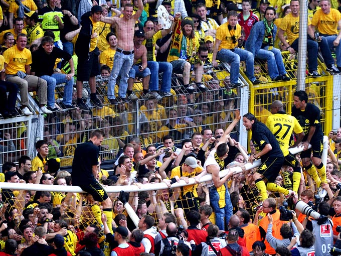 bvb_nuernberg_party.jpg