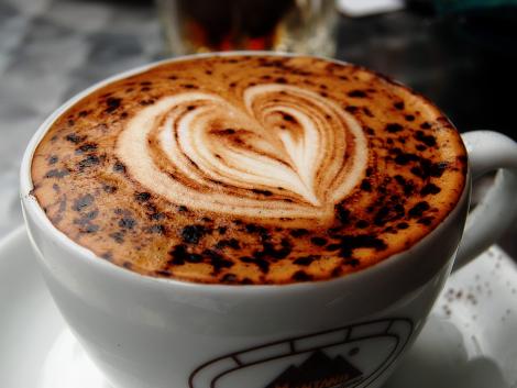 1312443258_470x353_heart-coffee.jpg