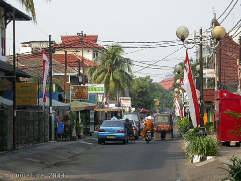 004_indo_uwee8801.jpg