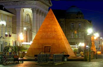 karlsruhe_pyramide_01.jpg