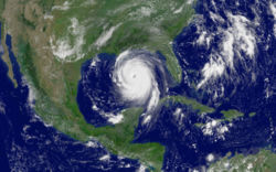 250px-Hurrikan-katrina-08-28-2005-1545z.jpg