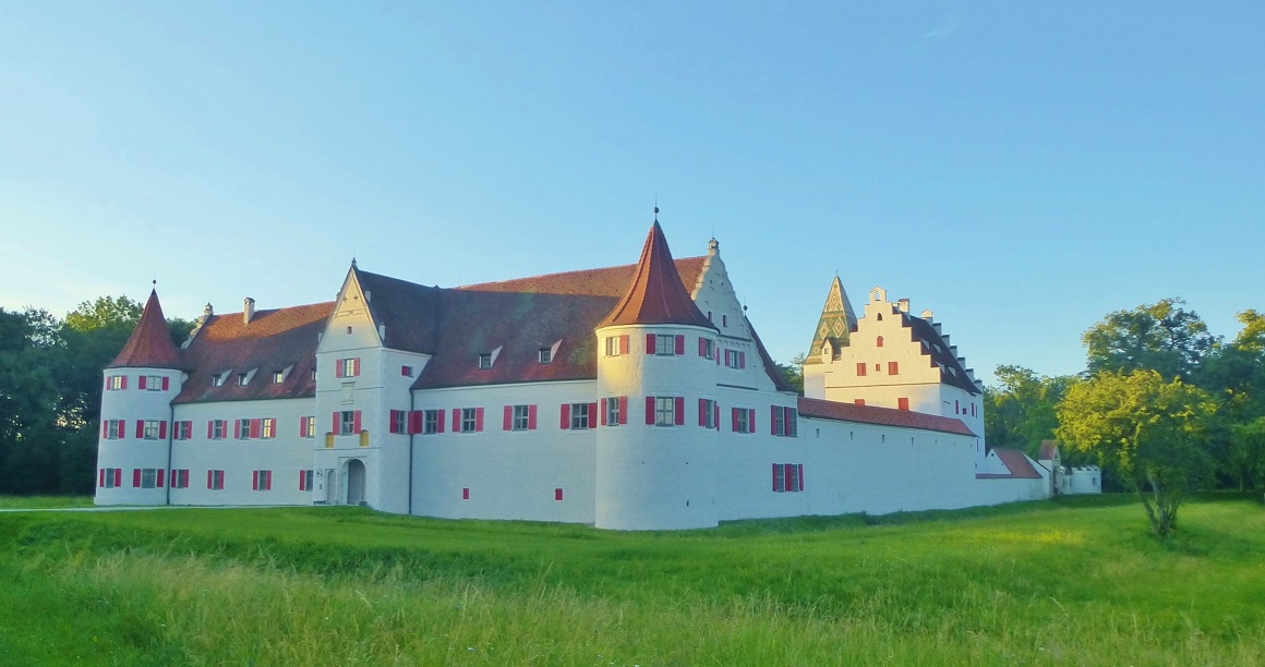 gruenau_jagdschloss_01.jpg