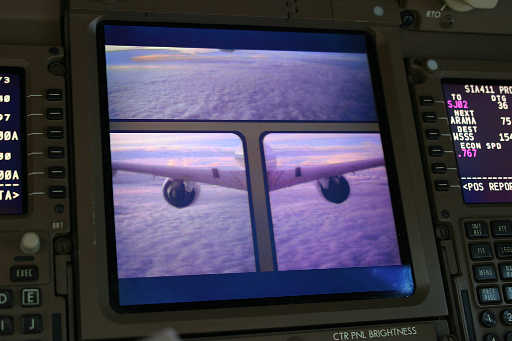 B777_camera.jpg