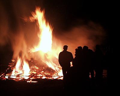 osterfeuer.jpg