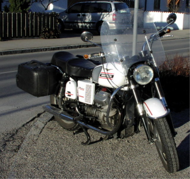 MHV_Moto_Guzzi_V7_Special.jpg