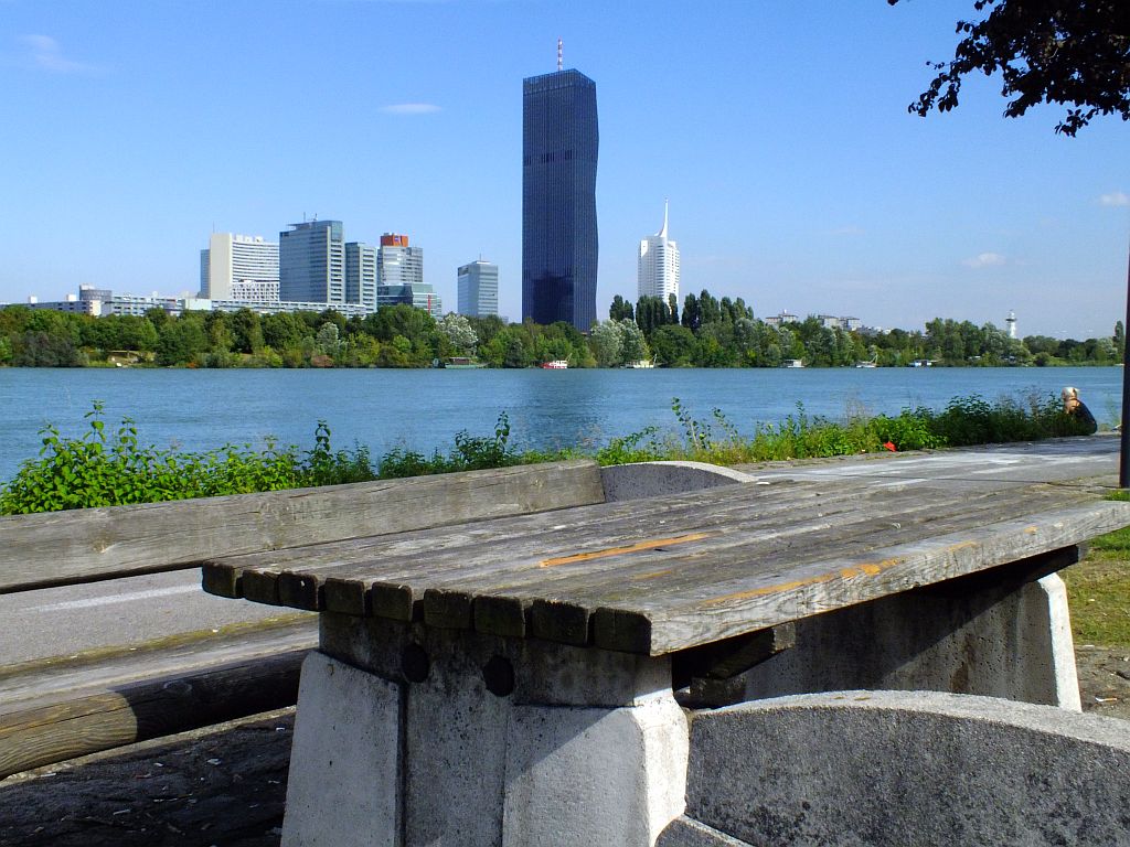 b__nkchen_sch__ne_blaue_donau.jpg