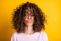 Lockiges Haar: Das sollten Sie bei der Pflege unbedingt beachten - FOCUS online