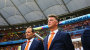 http://www.sport1.de/fussball/wm/2017/03/niederlande-louis-van-gaal-wird-nicht-trainer-und-hofft-auf-sportdirektor-amt